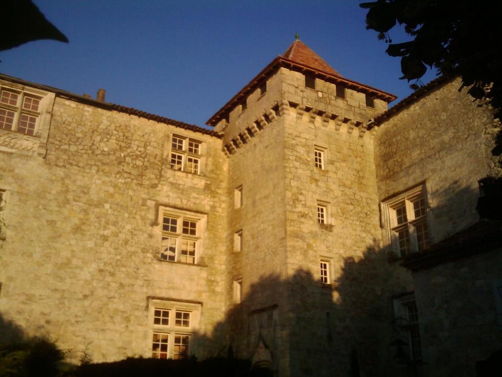 Chateau De Fources Bed and Breakfast Exterior foto